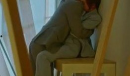 real床在线观看,揭秘real床在线观看的奇幻之旅